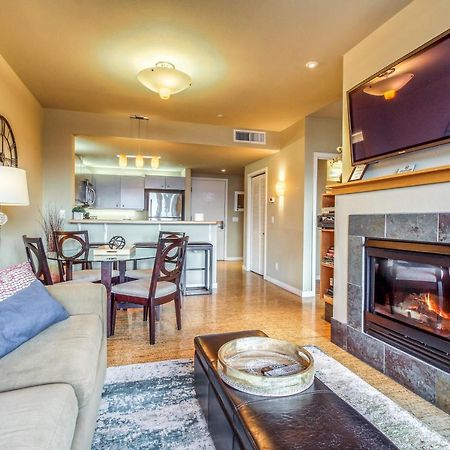 Chelan Resort Suites: Water Sunset Экстерьер фото