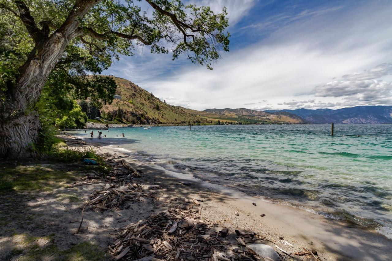 Chelan Resort Suites: Water Sunset Экстерьер фото